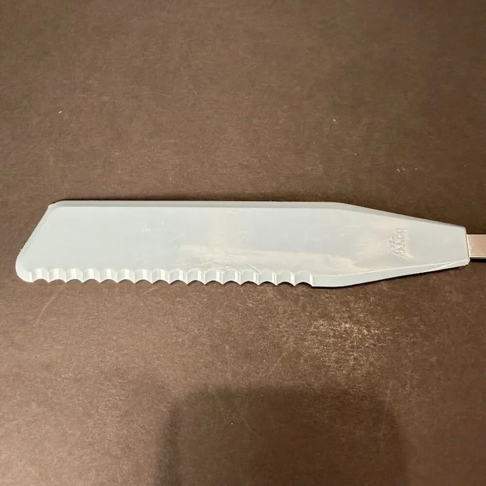 Vintage Bonny Nylon or Plastic Blue & White 13 Inch Serrated Knife